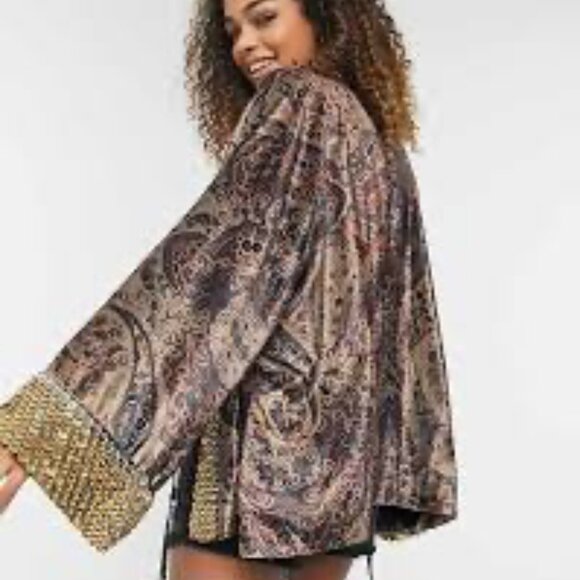 Free People Velvet Layla Bohemian Hippie Festival Embellished Kimono Sz Med - Picture 2 of 15